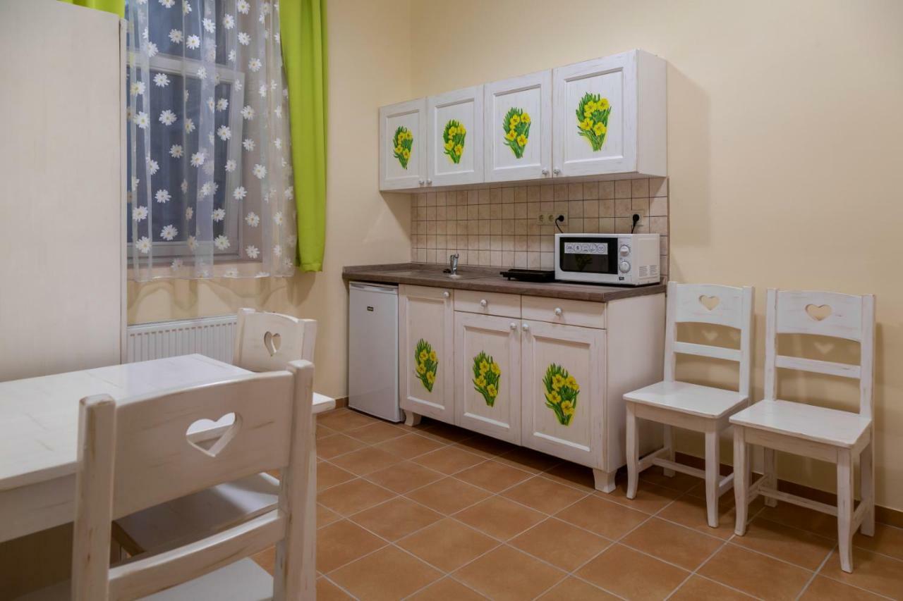 Balzsam Apartmanhaz Harkány Exteriör bild