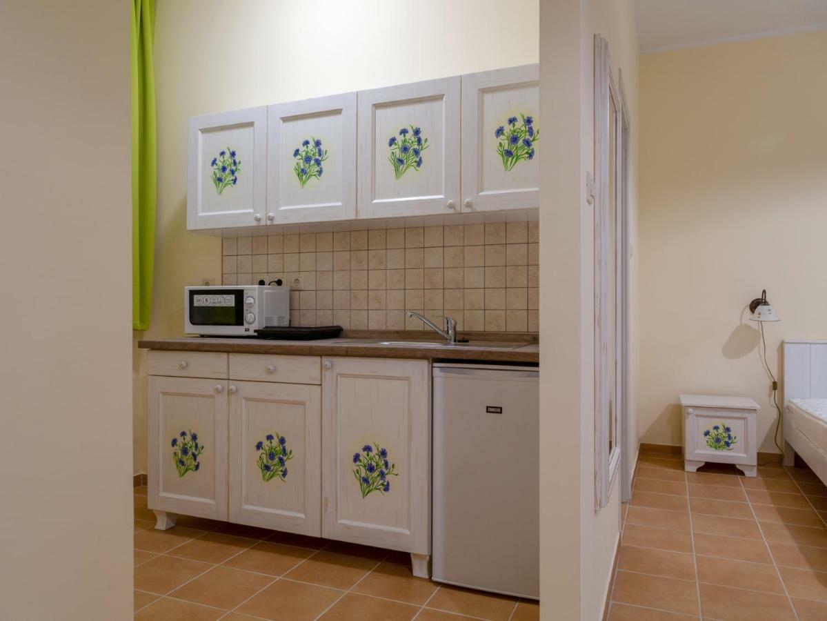 Balzsam Apartmanhaz Harkány Exteriör bild